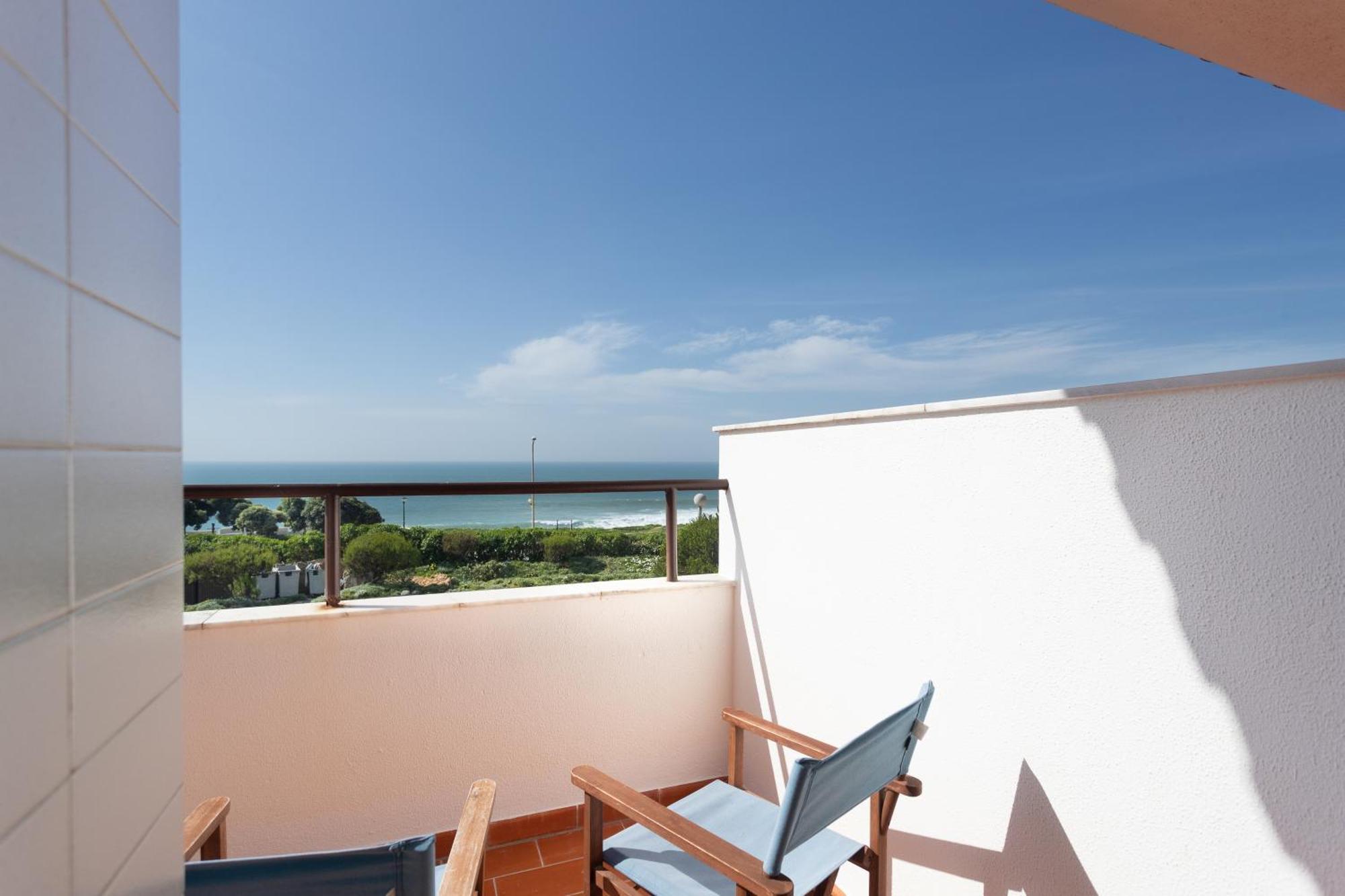 Blue Buddha Beach House Ericeira Quarto foto